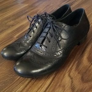 Born black oxfords womens size 7 or 38